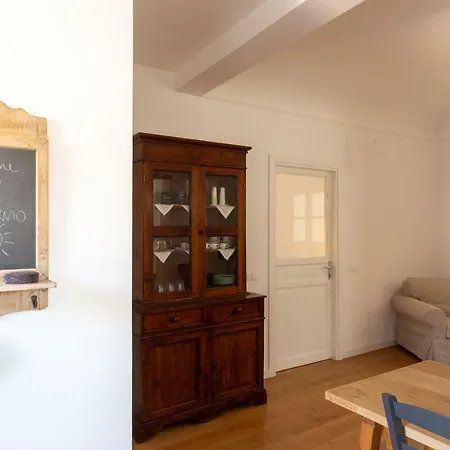 Chiavettieri House Apartment